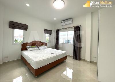 3 Bed 3 Bath in East Pattaya HR3036