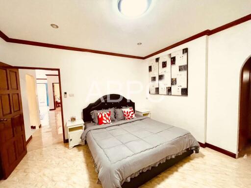 3 Bedrooms 3 Bathrooms in East Pattaya