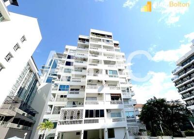 2 Bedroom Condo for Sale in North Pattaya