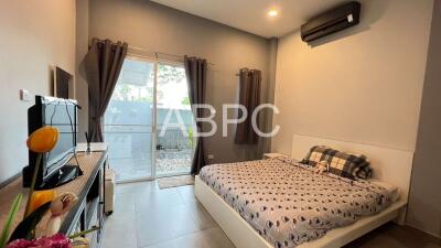 3 Bedrooms 4 Bathrooms in East Pattaya