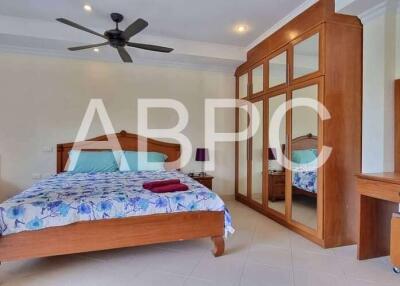 5 Bedrooms 4 Bathroom in  Jomtien