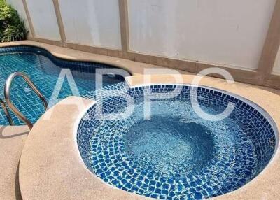 3 Bedrooms 3 Bathroom in Jomtien