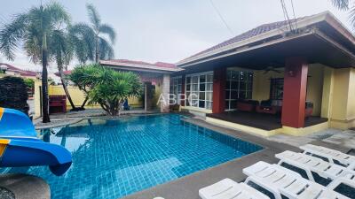 Private Pool Villa 4 Bedrooms 4 Bathroom  in Jomtien