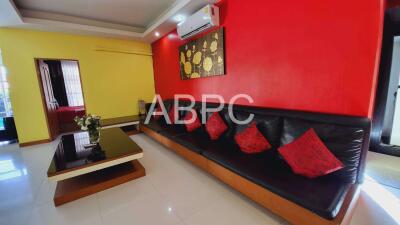 Private Pool Villa 4 Bedrooms 4 Bathroom  in Jomtien