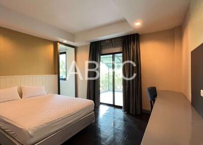 3 Bedrooms 4 Bathroom in East Pattaya