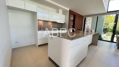 4 Bedroom 5 Bathroom in Bang Saray