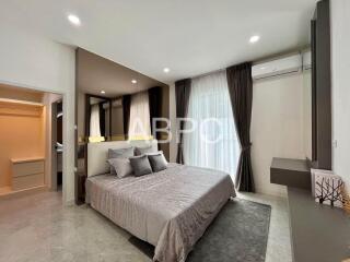 Modern 4 bedroom 5 bathroom Pool Villa in Jomtien