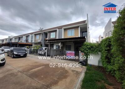 Exterior view of a residential townhouse