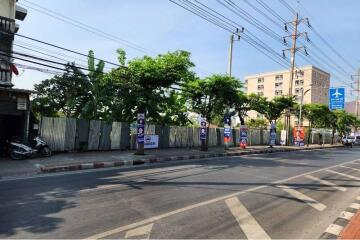 Prime 3 Rai Land for Sale at Suksawat-Rama 2 junction on the main Rama II  Road Bangkok: Excellent investment opportunity