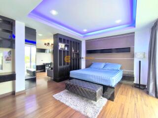 6 Bedroom luxury House in East Pattaya