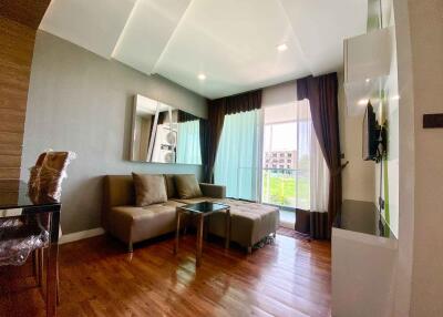 1 Bedrooms @ The Feelture