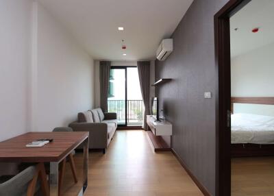 Furnished 1 Bedroom condo at The Astra : Changklan Road