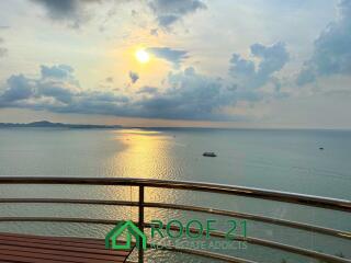 Royal Cliff Garden Condominium: Spacious 189 Sq.m. Retreat with Sea Views on Pratumnak Hill