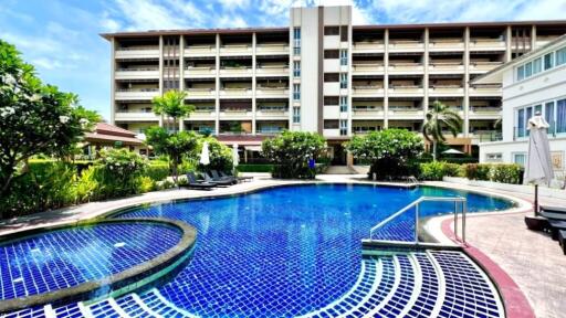 Beautiful large 2 bedrooms in Pratamnak for sale