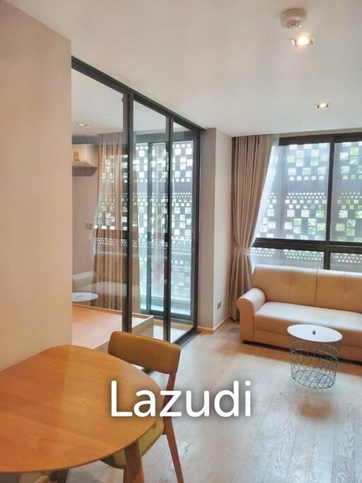 1 Bed 28 SQ.M. Altitude Samyan - Silom