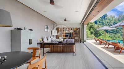 Super Luxury 6 Bedrooms villa with stunning ocean view in Kamala area