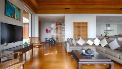 Super Luxury 6 Bedrooms villa with stunning ocean view in Kamala area