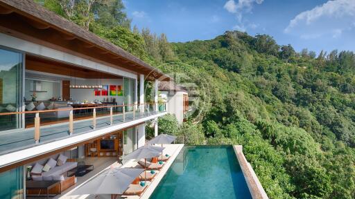 Super Luxury 6 Bedrooms villa with stunning ocean view in Kamala area