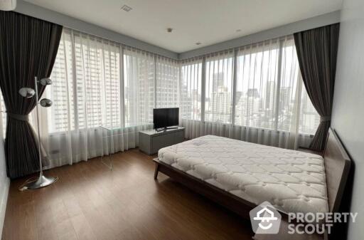 1-BR Condo at M Silom near BTS Chong Nonsi