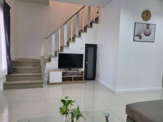 Karnkanok 19 - 3 Bed Townhouse for Rent. - KARN16784