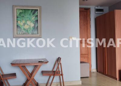 Condo at The Station Sathorn - Bangrak for rent