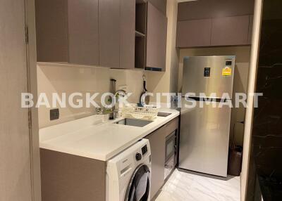 Condo at RHYTHM Ekkamai for sale