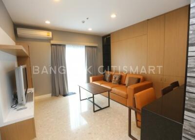 Condo at The Crest Sukhumvit 34 for sale