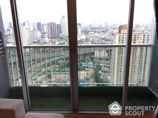 1-BR Condo at Rhythm Sukhumvit 50 near BTS On Nut