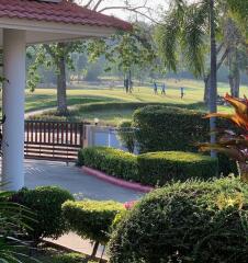 Grand balinese style pool villa on Palm Hills golf course