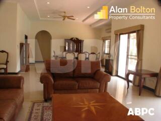 4 Bed 6 Bath in East Pattaya HR1158