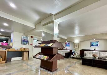 Lobby with seating area and magazines