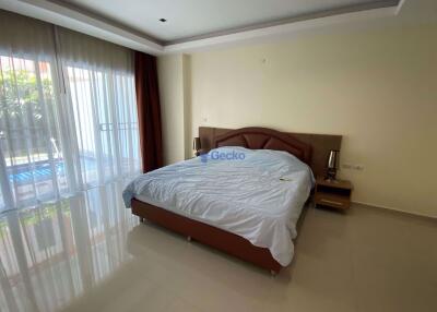 2 Bedrooms Condo in Nova Ocean View Pratumnak C002603