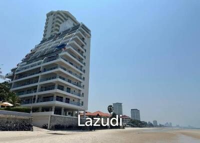 Ban Sangchan: Premium 2 Beds Beachfront Condo In  Hua Hin