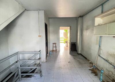 Prime 5-Storey 200 SQM Shop House in Thong Lo soi 9 Big Intersection - Ideal for Any Business Venture