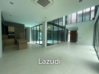 Ultra Luxury Detached Home 5 Bed Penton Ari-Sutthisan