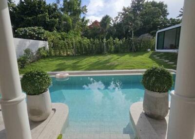 Brand-new 3+1 beds Private Pool Villa in prime Thongson Bay