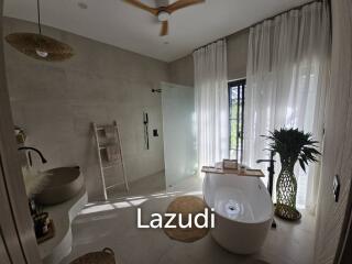 Brand-new 3+1 beds Private Pool Villa in prime Thongson Bay