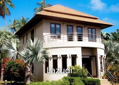 House For Sale Located in Bangrak Koh Samui