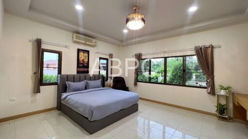 2 Bedrooms 2 Bathrooms in East Pattaya