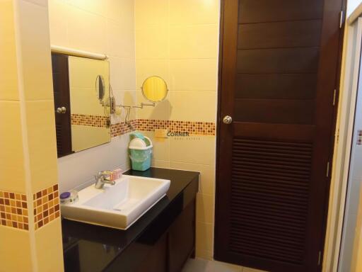 2 Bedroom Condo in Wongamat Privacy Wongamat