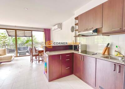 4 Bedroom Condo in Sunrise Beach Resort And Residence Na Jomtien