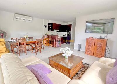 4 Bedroom Condo in Sunrise Beach Resort And Residence Na Jomtien