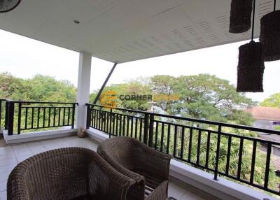 4 Bedroom Condo in Sunrise Beach Resort And Residence Na Jomtien