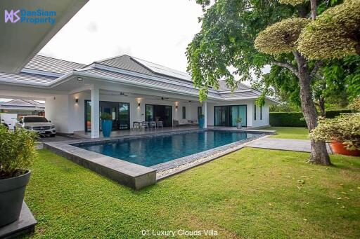 Luxury 4-Bedroom pool villa in Hua Hin at The Clouds