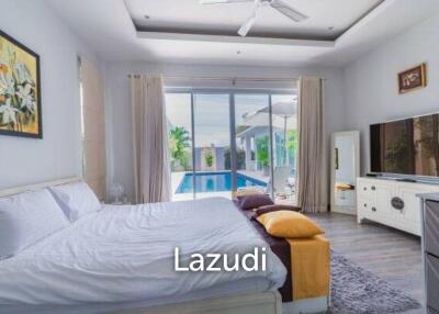 WHITESTONE VILLAS : Luxury Modern 3 Bed Pool Villa