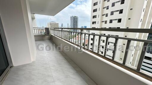 3 Bedrooms newly renovated Condo at Sathorn Park Place near Lumphini Park