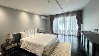 3 Bedrooms newly renovated Condo at Sathorn Park Place near Lumphini Park