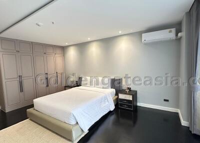 3 Bedrooms newly renovated Condo at Sathorn Park Place near Lumphini Park