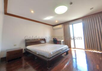 Newly Renovated Big 2 Bedrooms Condo - Sukhumvit 26