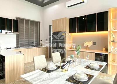 Newly built, 3 bedroom, 3 bathroom pool villa for sale in East Pattaya.